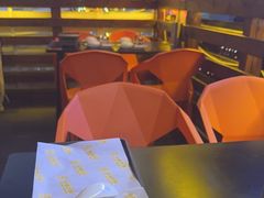 -威记烧嘢·南宁烧烤·超级生牛(绿地店)
