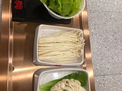 -七欣天香辣蟹火锅(闵行浦江欢乐颂店)