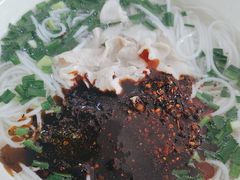 -龙树园麻辣米线