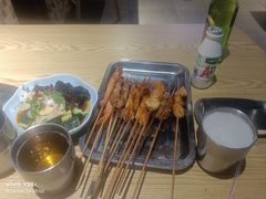 -马路牙子烧烤音乐酒馆(望京店)
