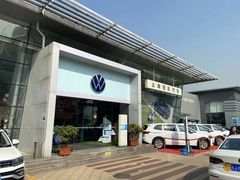 -上汽大众4S店(上海冠松店)