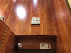 -独食火锅·半米屋台(直营总店)