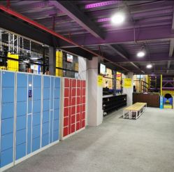 -蹦贝运动中心·蹦床·攀岩·闯关(龙岗店)