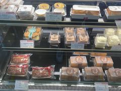 -红宝石·鲜奶小方(万航店)