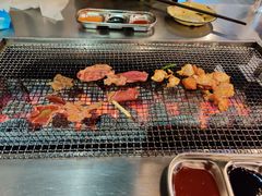 -马路牙子烧烤音乐酒馆(望京店)