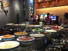 -钱小主·自助回旋烤肉火锅餐厅(东方新天地店)