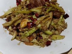 干烧有机花菜-荷花亭·湖北融合菜(十堰武商MALL店)