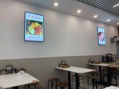大堂-张妈台式锅烧(深大店)