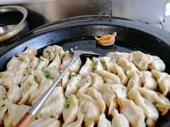 -胡记锅贴·沪上游子老鸭粉丝汤(太原路店)