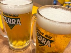 -BHC炸鸡(明洞总店)