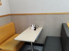 -隆盛园火勺馄饨面(十一纬路店)