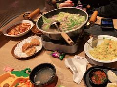 -川堂风·跷脚牛肉·乐山爆炒(宝山日月光店)