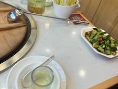 -鲁员外地锅鸡地锅鱼(古墩路店)