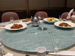 -凤凰园烤鸭店·唐山菜·传承花椒肉(老唐丰路店)