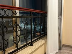-清能·清江酒店(夷陵广场CBD中心店)