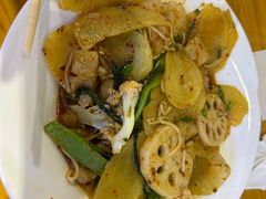 -王健冒菜(夜市店)