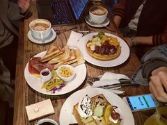 -24H COLOR咖啡厅(惠州金山湖店)