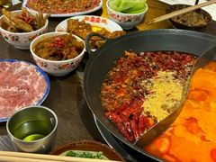 -萍姐火锅·公路夜市(武汉首店)