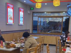 -阿婆情腊排骨火锅(金虹路店)