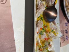 果蔬酱蒸鱼头-点都德·毕德寮