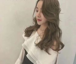 -Miracle集简美发沙龙