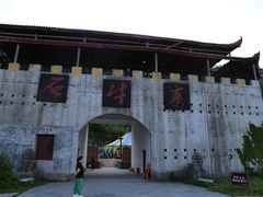 -玻璃桥景区石牛寨