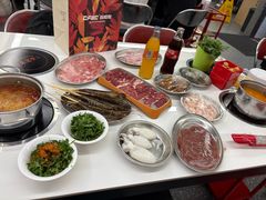 -朱富贵火锅(金融街万达店)