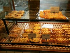 -Dough&Joe团憩(瑞虹天地月亮湾店)