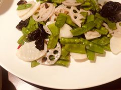 -荷塘秋月·本帮江浙菜(国权路店)