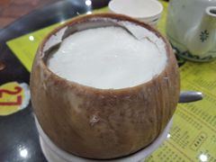 椰皇双皮奶-民信老铺(华盖路店)