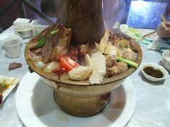 羌族土火锅-茂县小辣椒川菜馆-羌家铜锅土火锅