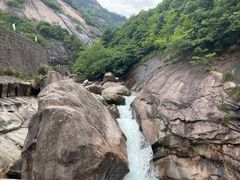 -鄣山大峡谷