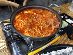 -吴草鸡爪오초닭발韩食堂(融恒盈嘉中心店)