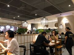 大堂-德香苑脆皮烤鸭·经典(爱融荟城店)