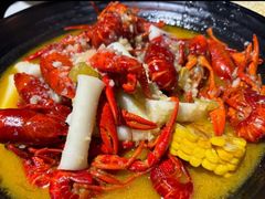 -聚汇三少·龙虾·中餐厅(莫邪路新天地店)