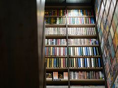 -钟书阁(群光广场店)