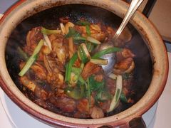 -八府香鸭·啫啫煲(华山路店)