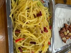 酸辣土豆丝-三盛肥蛤(总店)