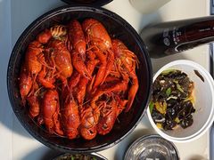 -巴厘龙虾·榜首油焖大虾(音乐学院·沿江酒馆店)