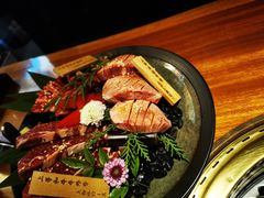 -肉魁屋·烧肉·烧鸟·酒场(高新店)