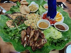 -沐毫傣泐云南菜孔雀宴•手抓饭傣味烧烤(曼听店)