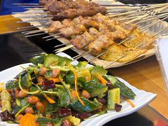 -炖四方东北铁锅炖·烧烤小龙虾(中豪国际店)