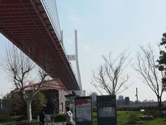 -上海南浦大桥长途旅游客运站
