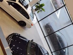 -上海宝宁宝马4S店