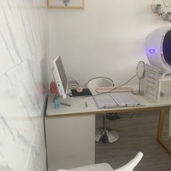 -凡碧诗毛孔收细