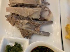 精品手扒肉-那达慕蒙古风味酒楼