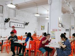 -阿阳牛腩腌面店