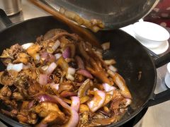 -胡须佬鸡煲四季火锅店(石厦西村直营店)