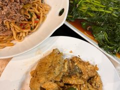 -华威达牛庄(黄埔大道西店)