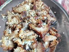 -香猪美食(中心店)